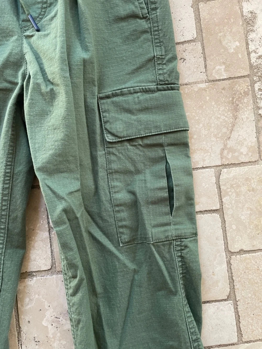 Vineyard Vines Boys Olive Green Cargo Pants - Drawstring Waist Pull On Small